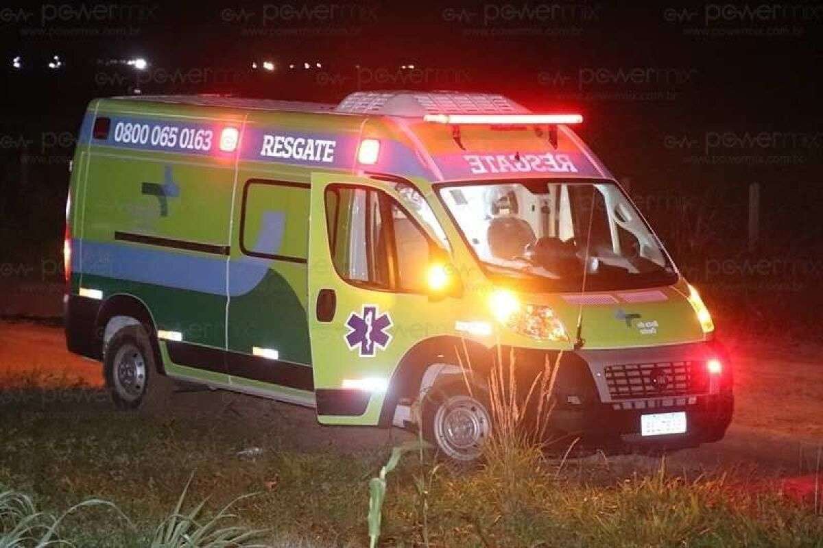 Mulher morre atropelada na BR-364 após descer de carro para verificar outro acidente | FTN Brasil