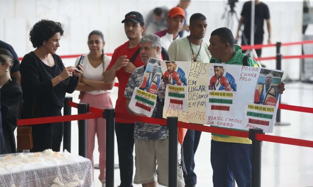 Família de Maguila doa cérebro de ex-pugilista para estudo | FTN Brasil