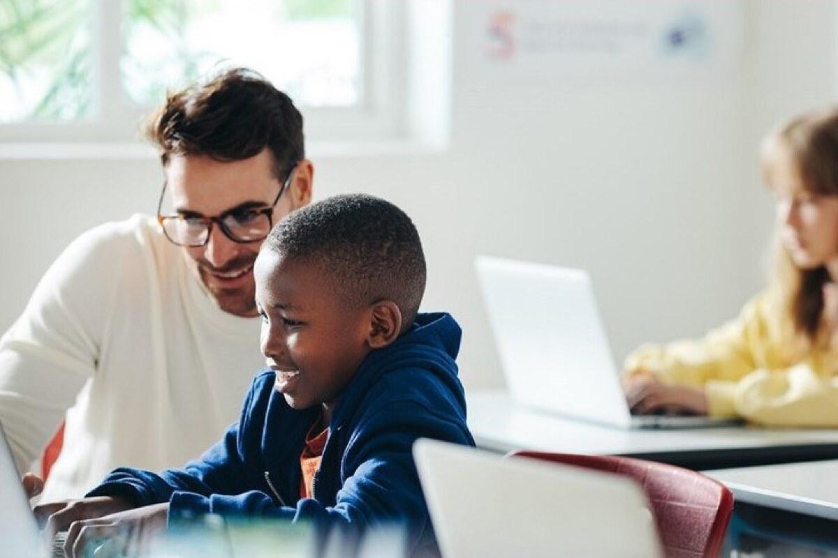 Semana Brasileira de Educação Midiática começa nesta terça-feira (29) | FTN Brasil