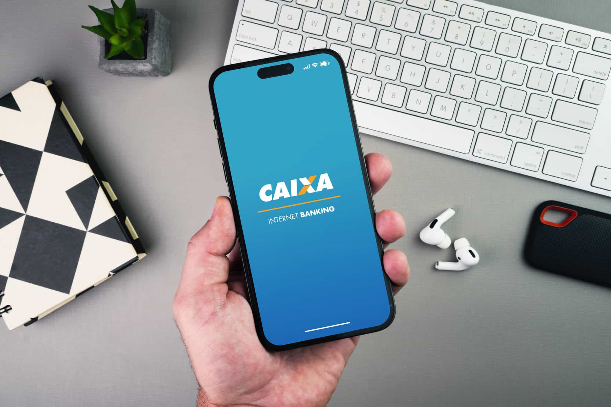 Caixa fora do ar? Aplicativo enfrenta instabilidade nesta sexta (1⁠º)