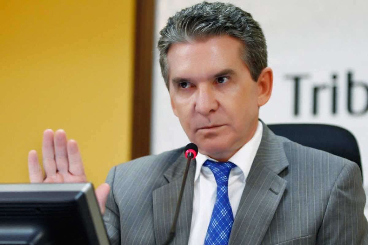 Após visitar o HMC, conselheiro Sérgio Ricardo afirma que “tem gente morrendo e que vai morrer por falta de medicamentos ou especialistas” | FTN Brasil