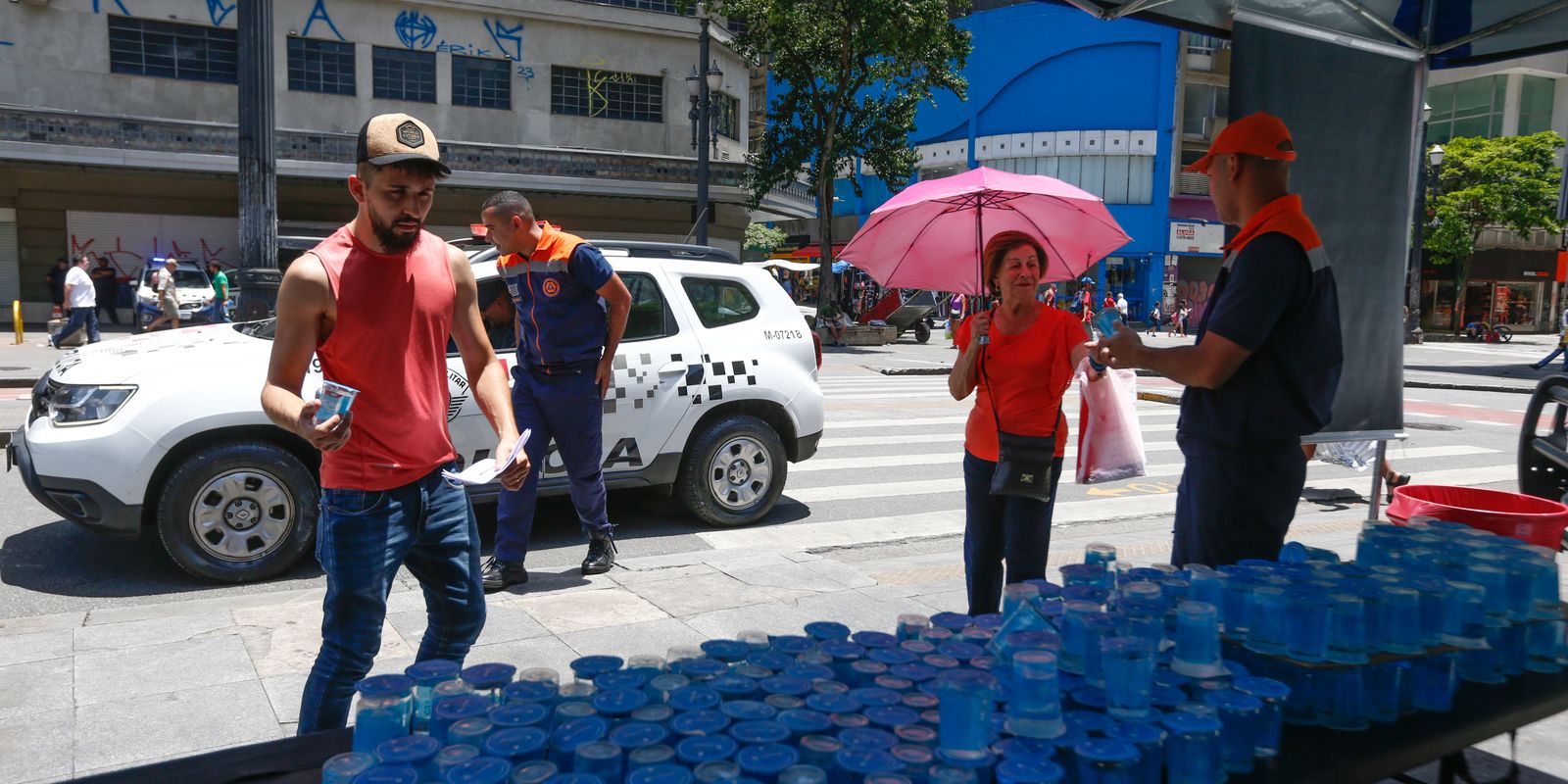 Calor em SP: capital retoma operação para atender população vulnerável