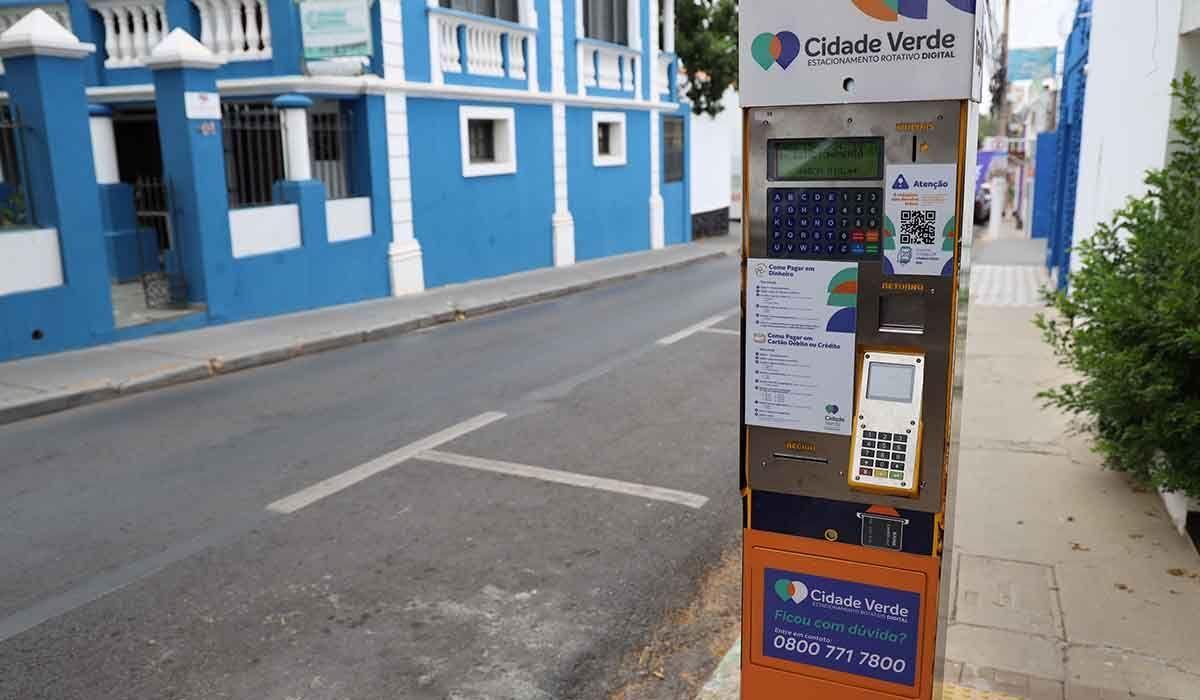 Prefeitura deve romper acordo com empresa que administra o estacionamento rotativo em Cuiabá | FTN Brasil